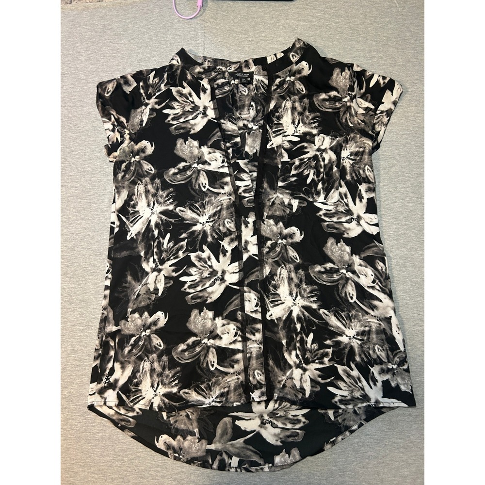 Simply Vera Vera Wang Womens Black White Floral Print Short Sleeve V Neck Top XS